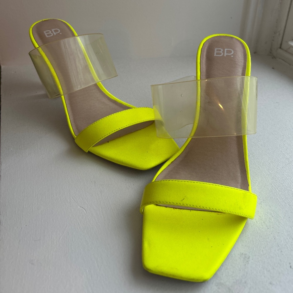 BP. Neon Yellow & Clear Jelly slides